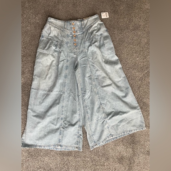 Free People We The Free Blossom Pull On Jeans sz M - Picture 7 of 7